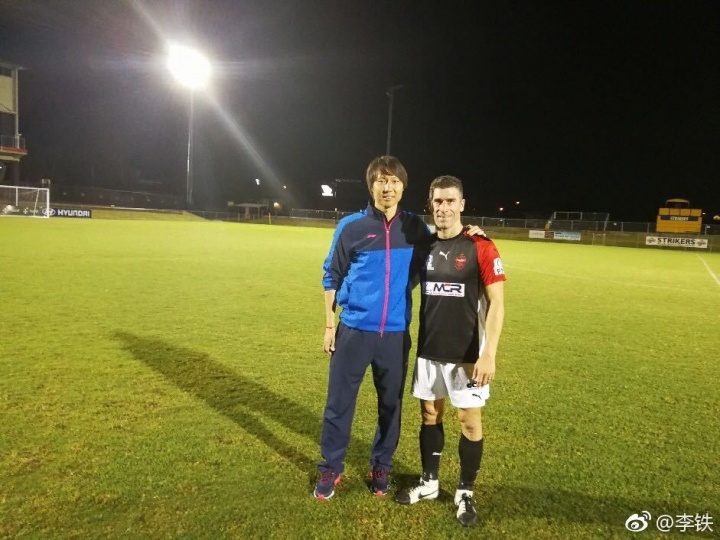 彩经网官网开奖-还有这层渊源！国安新帅蒙哥马利曾是李铁好队友，一同效力谢菲联